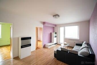 prenájom / 3-iz. byt s balkónom 63m2 centrum Prievidza