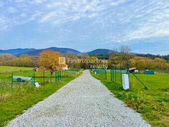 Stavebný pozemok Svinia (F722-14-ANM)