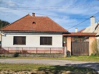 Sedliacky dom Slovany