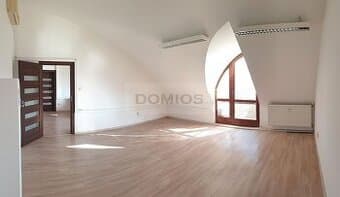 Klimatiz. kancel. celok (43,18 m2, 2k, 2x balkón, KE-St.m.)