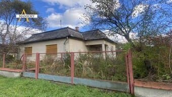Na predaj rodinný dom za 19 000 eur na pozemku 1 762 m2