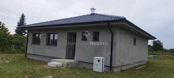 Na predaj novostavba v malebnej obci Mojmírovce