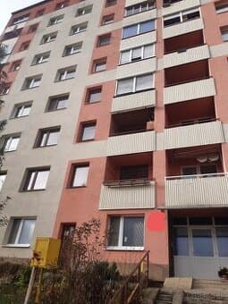 4. izb.byt s loggiou v Levoci