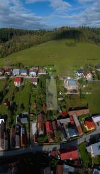 Na predaj stavebný pozemok 881 m² – Leštiny, okres Dolný Kub