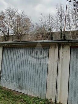 Na predaj garáž na ulici Selyeho v Komárne