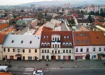 TOP PONUKA- HOTEL -VINÁRSKY DOM V CENTRE PEZINKA