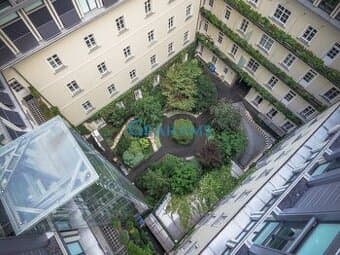 Luxusná rezidencia 268 m² v Paláci Motešických, Staré Mesto