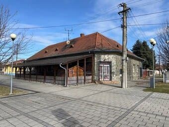 Kompletne zrekonštruovaný priestor pre (bar/reštaurácia)