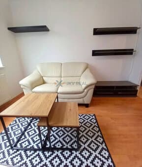 Prenájom 2-izbového bytu - 37 m² – Čadca, ul. Podjavorinskej