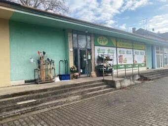 BUDOVA NA PREDAJ