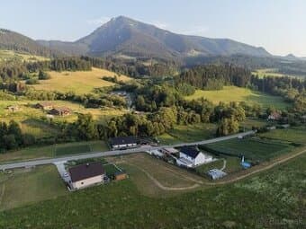Krásny pozemok s výhľadom na Choč. Vyšný Kubín | 1 011 m²