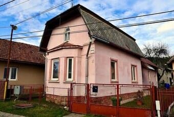 Na predaj dom v obci Harichovce