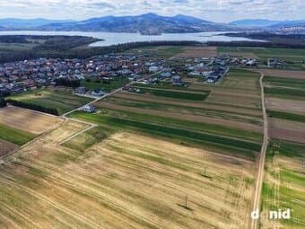 NA PREDAJ | stavebný pozemok 750 m² | Bobrov