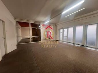 Na prenájom priestor 204m2 - Banská Bystrica, Zvolenská cest