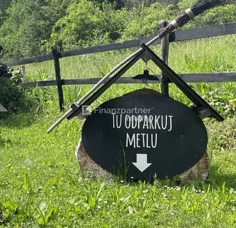 Nová ponuka-chata v lese: "Janíčko a Marienka" (F736-13-AN