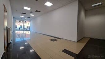 Prenájom obchodného - kancelárskeho priestoru s výmerou 62m2