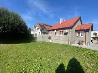 Rodinný dom na bývanie aj podnikanie v meste (F659-12-ANMi)