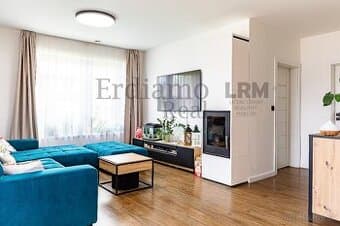 Predaj: Moderný 5-izbový rodinný dom (bungalov) v obci Veľký