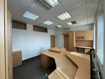 Kancelárske priestory na prenájom, 48 m2, Trenčín, ul. Gen.