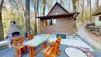 EXKLUZÍVNE  REKREAČNÁ CHATA, úžitková plocha 70m2, celoroč
