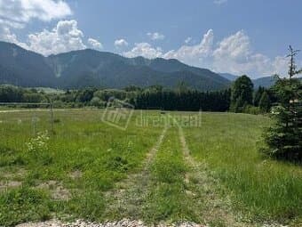 Predaj - pre obč. vybavenosť - Pozemok na predaj…