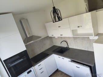 Na prenájom 2izbový byt s balkónom Západ, Poprad