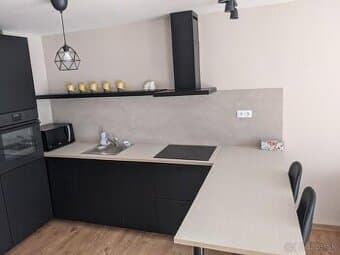 2i byt v projekte Galeriacity
