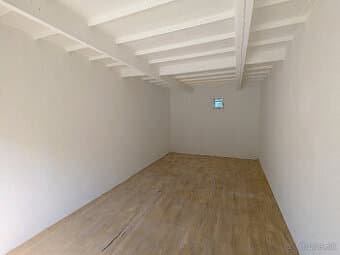 Garáž na prenájom Podhradová, Ďumbierska ul.