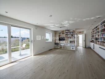 NAD-štandartné bývanie  3 izb byt Sabinovská (F618-112-ANM)