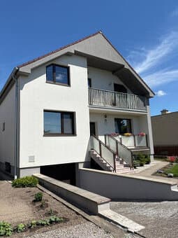 Dvojgeneračný rodinný dom s obrovským potenciálom v Kráľovej