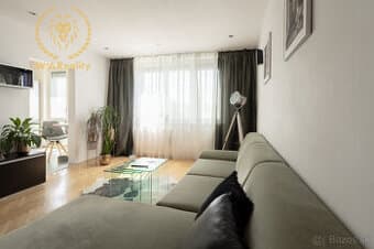 NA PREDAJ – 3-IZBOVÝ BYT | 64,70 m² | BRATISLAVA – RUŽINOV