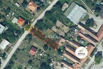 AVILA NA PREDAJ: zaujímavý pozemok 619m2 - Smolenice