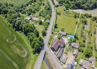 BOSEN | Rekreačná chalupa, penzión s bazénom, Ľuboreč