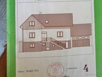 Domček na Liptove pri potoku so stavebným projektom