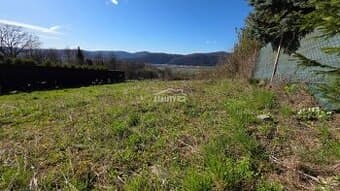 Exkluzívne na predaj rekreačný pozemok 655 m2, Považská Byst