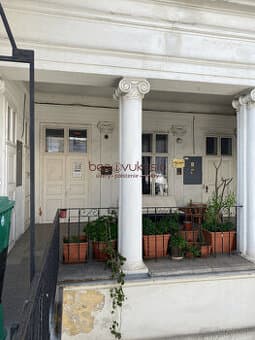 NA PRENÁJOM - podnikajte v Starom Meste - na HLAVNEJ ulici