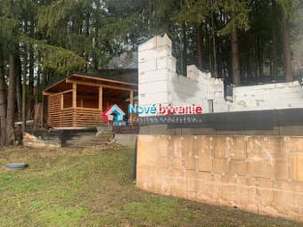 Predaj, Rozostavaná Chata, 75m2, pozemok 375m2, Svederník -