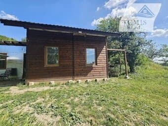 Vyšné Opátske NOVÁ CHATA s pozemkom v krásnom prostredí