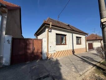 Rezervovaný_APEX reality 4i RD na Bernolákovej ul Hc