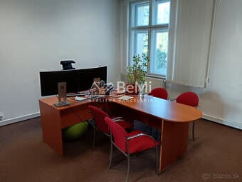 Prenájom: Kancel. priestory, 12m2-22m2, Žilina (251-28-MACH)