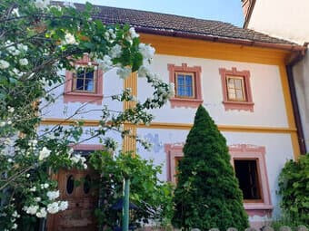 Historická chalupa 110 m2 po rekonštrukcií - Lubina, časť Hr