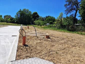 Stavebný pozemok o výmere 704 m2 v súkromnej štvrti - Stará