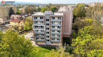 2-izbový byt 66 m² s 6 m² loggiou na sídlisku "JUH"