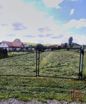 KH-1092, Rovinatá záhrada 920 m² s IS, Čečejovce – Seleška