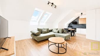 Moderný 2-izbový byt s balkónom a parkovacím miestom v lokal