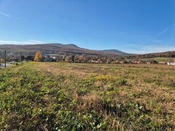 Stavebný pozemok, Velčice, 981 m2, okr. Zlaté Moravce