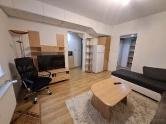 NA PRENÁJOM - 1,5 izb. byt Kanianka, okr. Prievidza