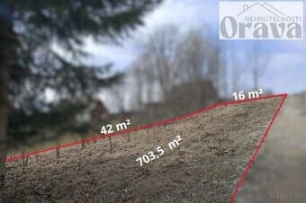 Pozemok na rekreačnú výstavbu v obci Oravská Lesná 703,5m2