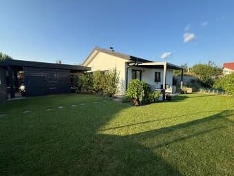 Rodinný dom 4+KK,Bytča,pozemok 425 m²(prístrešok 2 autá)
