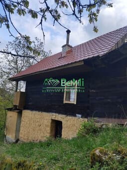 Rekreačná chalupa Kolárovice, okres Bytča, 351m2